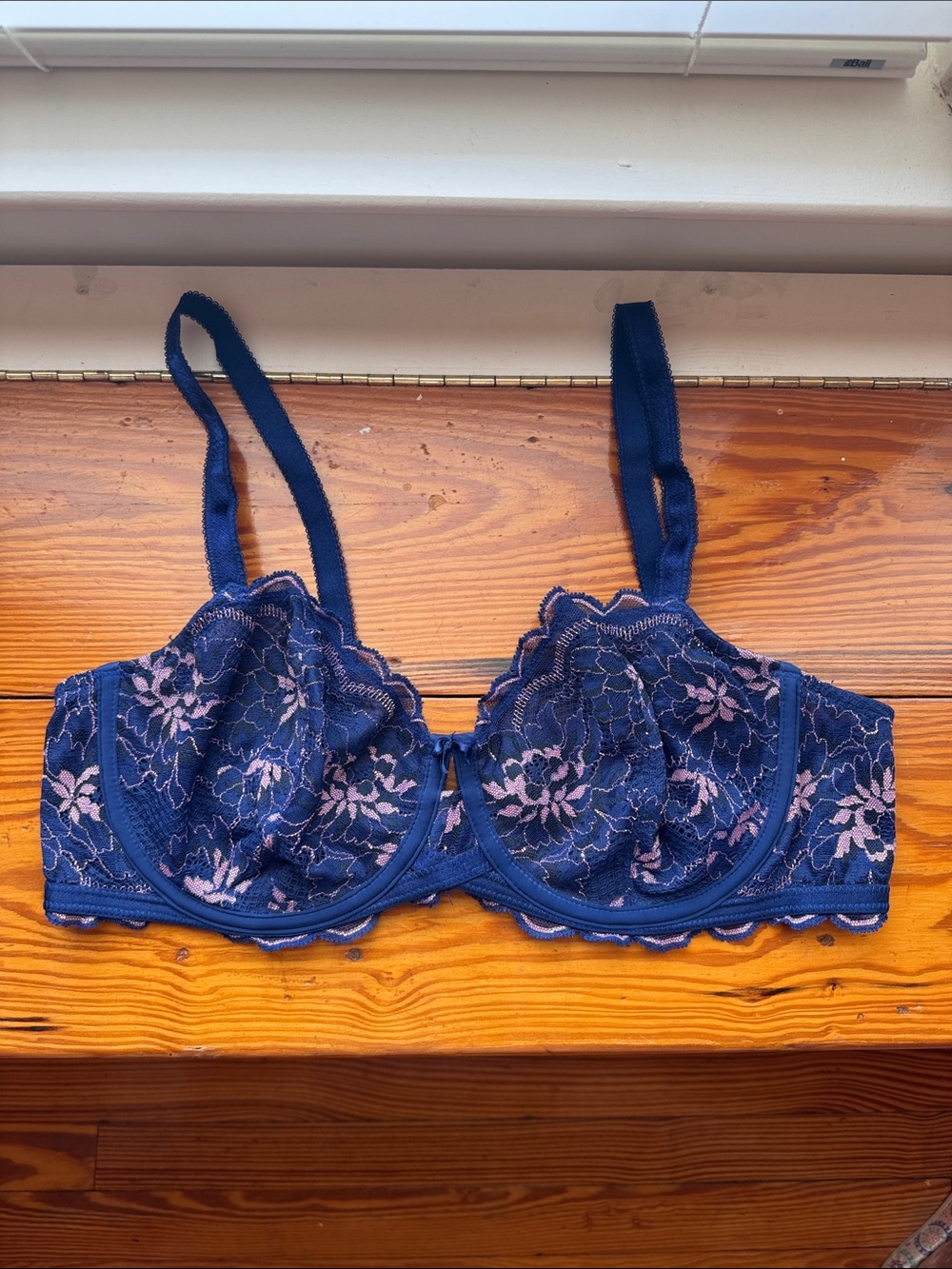 Wacoal Purple and Pink Lace Underwire Bra